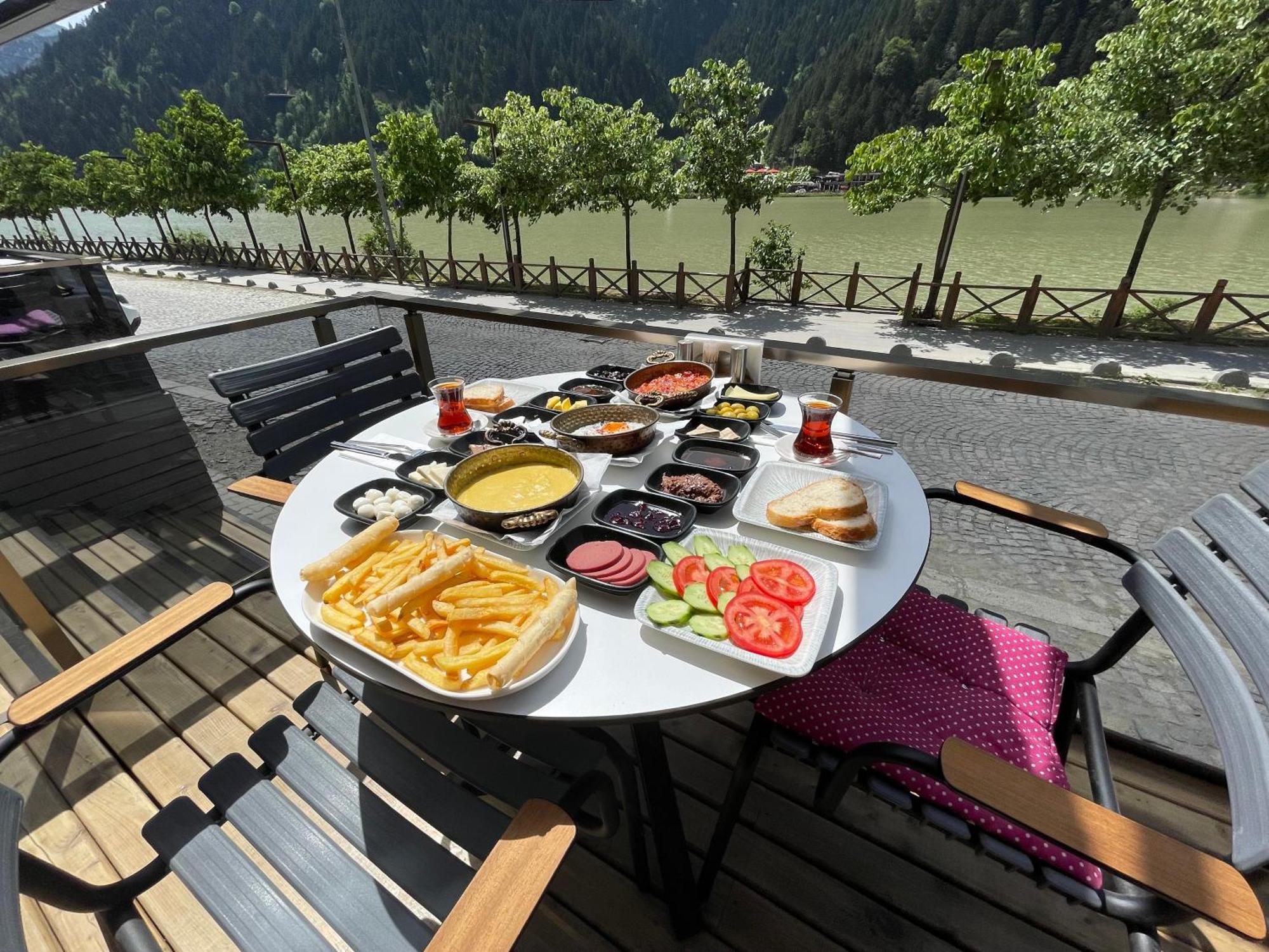 Ozkan Otel Uzungol Exterior photo